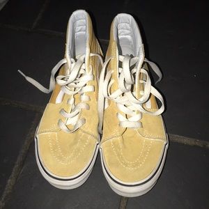 Yellow and White High Top Zans!